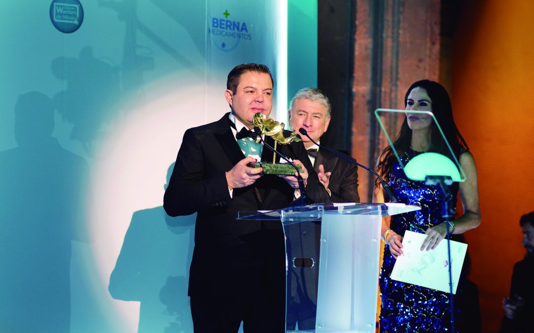 FMedical y el Mtro. Fernando Padilla Farfán, ganadores del reconocimiento #ElCáncerEnLaAgenda2023