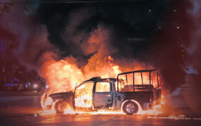 Policia presuntamente responsable de asesinar a normalista de Ayotzinapa se da a la fuga