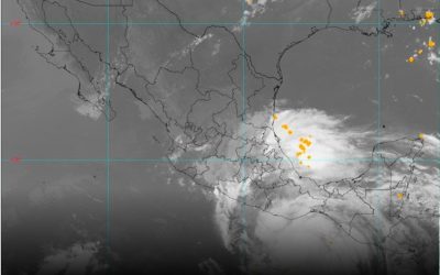 Huracán Erick amenaza Oaxaca y Guerrero con fuertes lluvias y vientos intensos