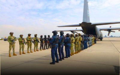 México traslada 37 operadores criminales a Estados Unidos en nueva operación bilateral