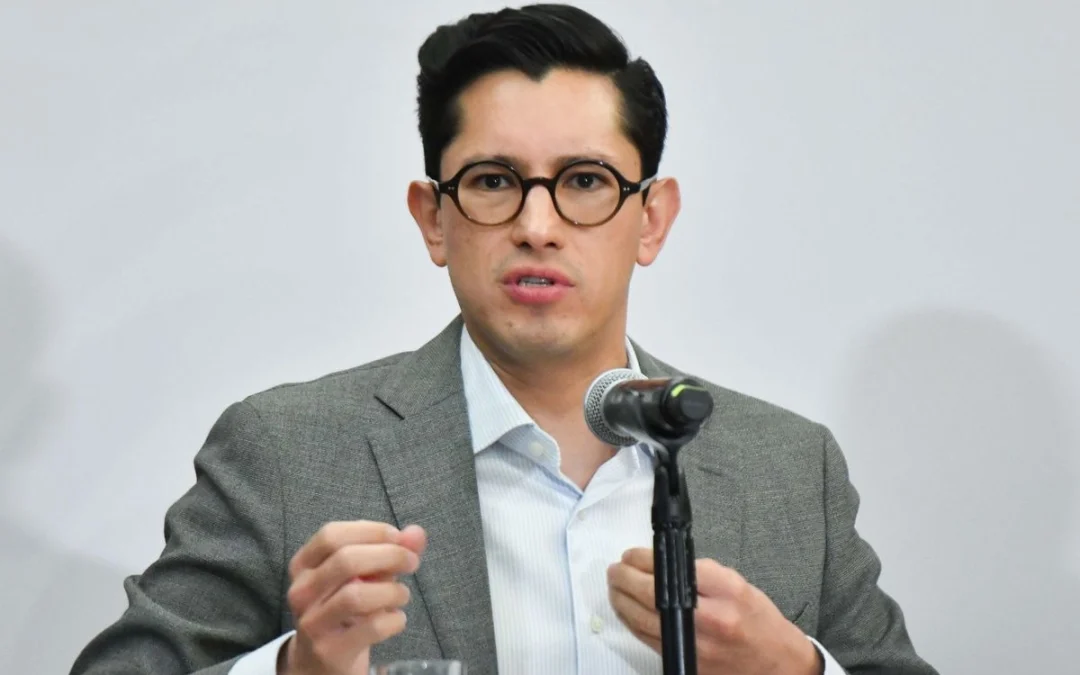 Senado inicia proceso para ratificar a Velasco en la SRE