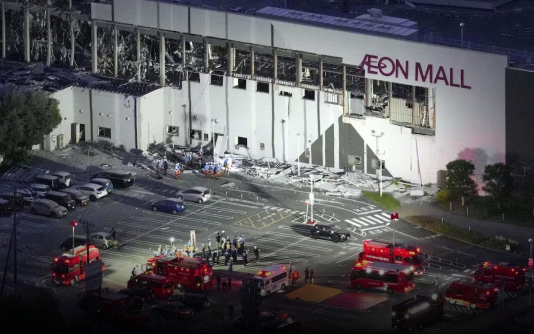 Varias personas quedaron atrapadas en un centro comercial tras un terremoto de 7.1 en Japón
