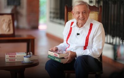 AMLO presenta “Pueblo”, su nuevo libro sobre la historia política de México